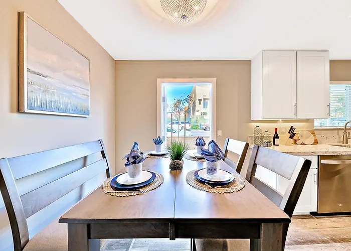 New Tremont Modern Beach Condo