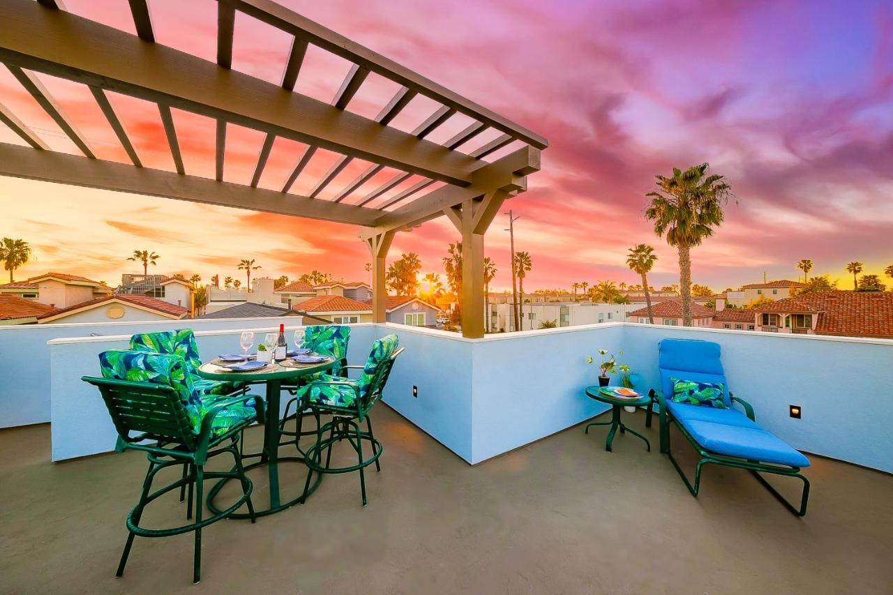 New Tremont Modern * Oceanside