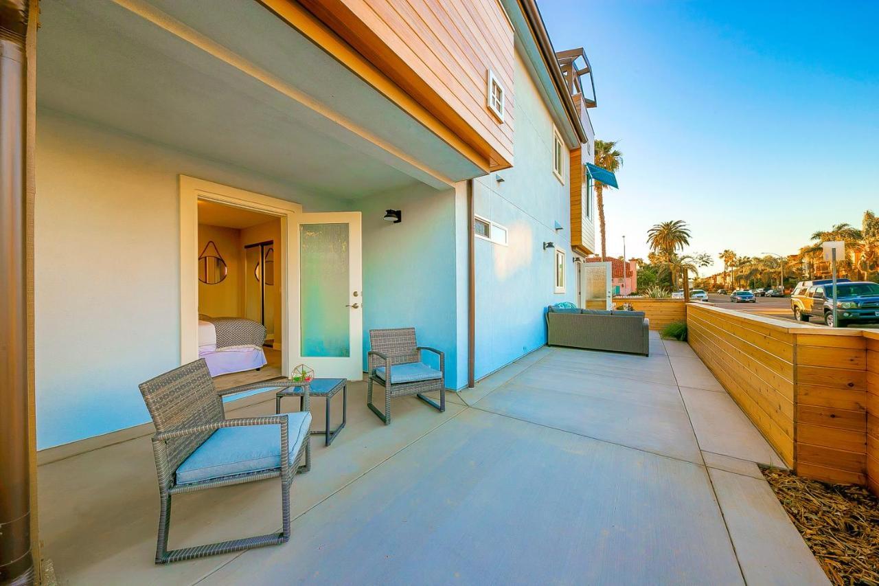 New Tremont Modern Holiday home Oceanside